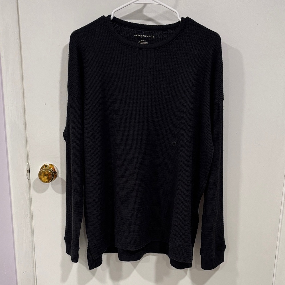 American Eagle Outfitters Black Crewneck Sweater